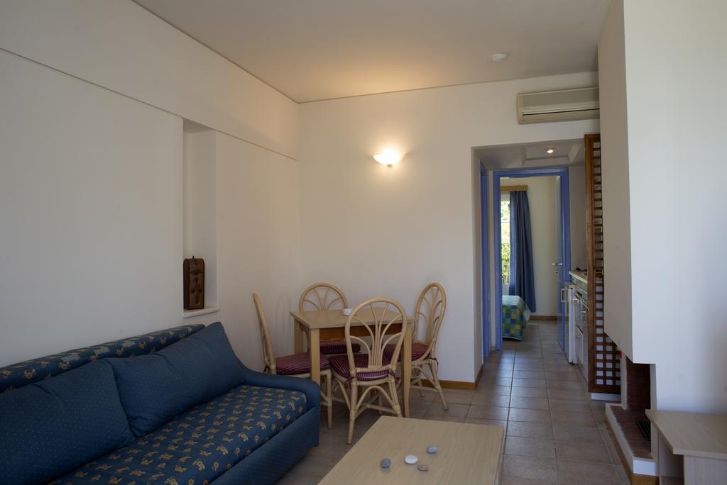 Dionysos Authentic Resort & Village Agia Fotia  Exteriör bild