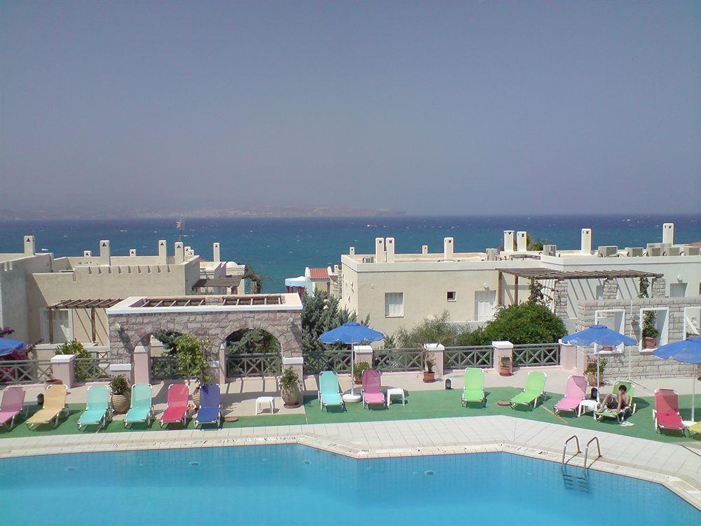 Dionysos Authentic Resort & Village Agia Fotia  Exteriör bild