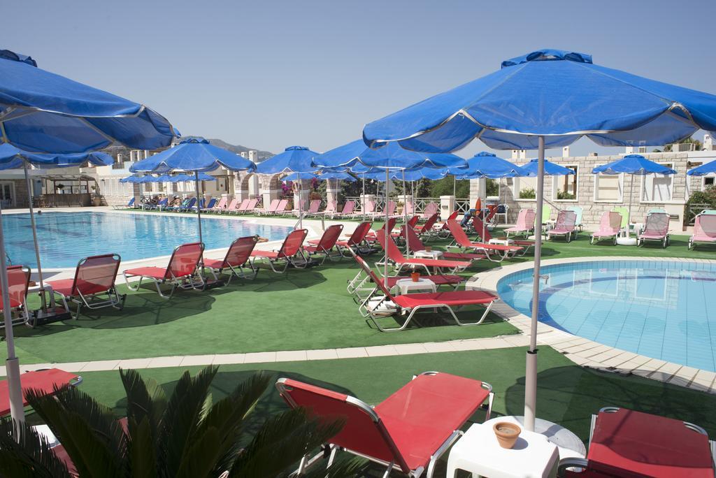 Dionysos Authentic Resort & Village Agia Fotia  Exteriör bild